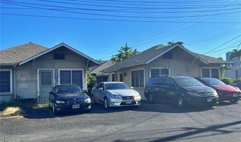 2013 Young St, Honolulu, HI 96826