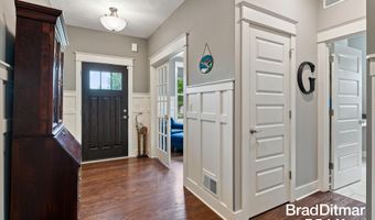 539 W Abbey Mill Dr SE, Ada, MI 49301
