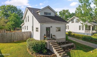 266 W Lincoln Rd, Alcoa, TN 37701