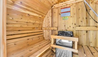 3305 Mountain Terrace Dr, Blakeslee, PA 18610