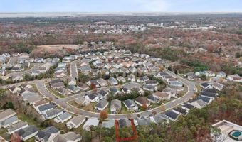 24 POND VIEW Cir, Barnegat, NJ 08005