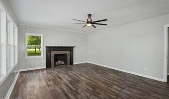 4177 Gum Flat Rd, Bells, TN 38006