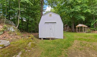 7 Lew Alice Dr, Boscawen, NH 03303