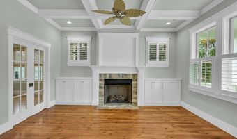 13 Tomlow Trce, Beaufort, SC 29906
