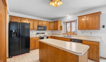 1401 NW Parkridge Pl, Ankeny, IA 50023