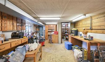 4 N CONESTOGA VIEW Dr, Akron, PA 17501