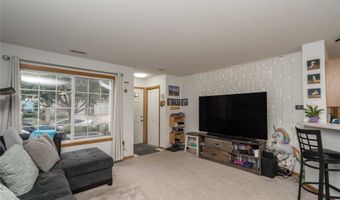5221 Village Run Ave 1503, Des Moines, IA 50317