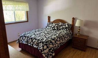 22532 330th Ave, Badger, MN 56714