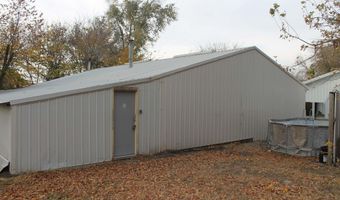 1311 E 7th St, Atlantic, IA 50022