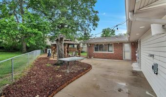 157 Romine Cir, Ballwin, MO 63011
