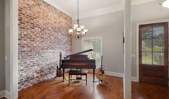 117 Twin Oaks Dr, Brandon, MS 39047