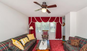 65 Rose Ct, Albany, NY 12209