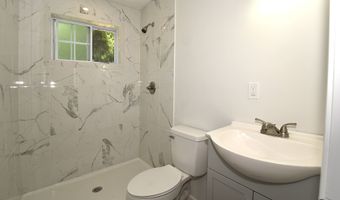 265 B Lincoln St B, Berlin, CT 06037