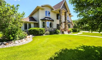 2410 Quail Run Blvd, Aberdeen, SD 57401