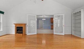 53 Woodlake Cir, Altavista, VA 24517