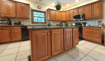 7260 Edgewood Ln, Athens, OH 45701