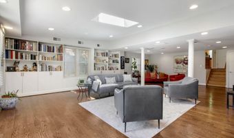 9504 WADSWORTH Dr, Bethesda, MD 20817