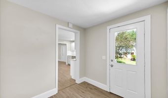 153 Cedar St, Belfast, ME 04915