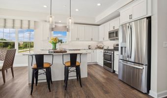 272 Masters Dr, Addison, IL 60101