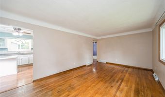 214 SW Scott St, Ankeny, IA 50023