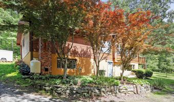1367 ED ARNOLD Rd, Augusta, WV 26704