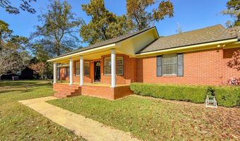 112 River Oaks Dr, Bainbridge, GA 39819