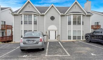 1716 Whispering Creek Dr C, Ballwin, MO 63021