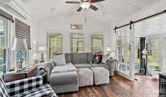 54 S Kimiko Ln, Balsam Grove, NC 28708
