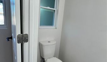 1208 HELEN St, Apopka, FL 32703