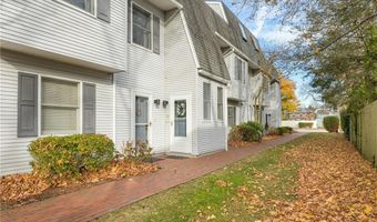 364 Bellevue Ave A6, Newport, RI 02840