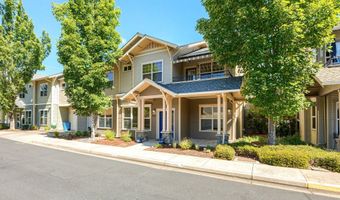 815 Boulder Creek Ln, Ashland, OR 97520