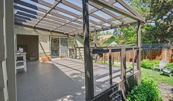 1423 E Main St, Ashland, OR 97520