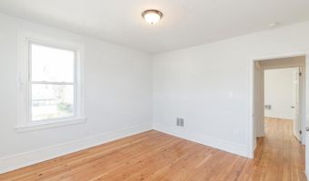 114 WALNUT St, Audubon, NJ 08106