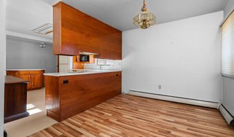 2219 Needham Rd, Ann Arbor, MI 48104