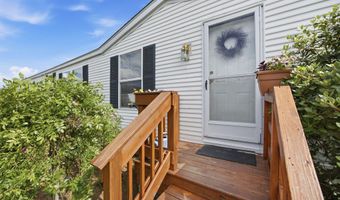37 Circle Dr, Belmont, NH 03220