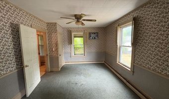 2-4 Elmwood St, Amesbury, MA 01913