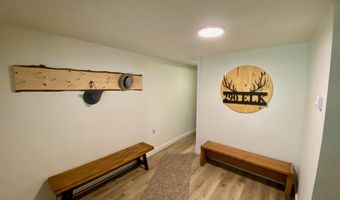 290 ELK Dr, Blakeslee, PA 18610