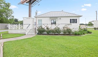 2627 Veterans Memorial Dr, Abbeville, LA 70510