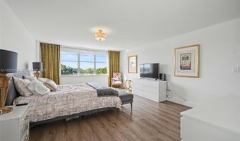 10000 W Bay Harbor Dr 303, Bay Harbor Islands, FL 33154