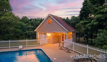 10635 Tallpine Ln, Allendale, MI 49401