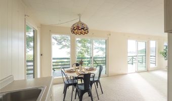 47-398 Mawaena St, Kaneohe, HI 96744