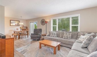 15594 Finch Ave, Apple Valley, MN 55124