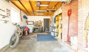 621 Lakeside Dr, Blackfoot, ID 83221
