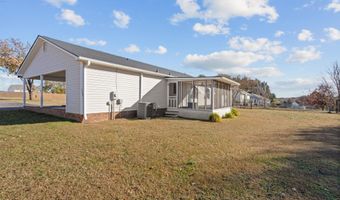 5435 Parris Bridge Rd, Boiling Springs, SC 29316