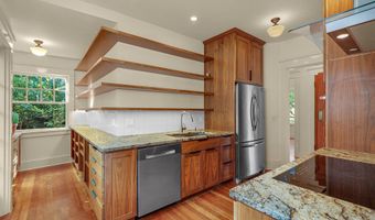 1925 IRVING Ave, Astoria, OR 97103
