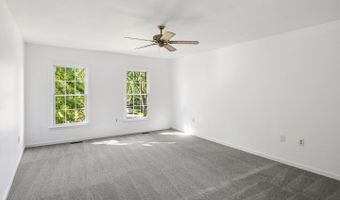 6105 GALLERY St, Bowie, MD 20720