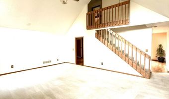 3055 Glenfinnan Dr, Albany, OH 45710