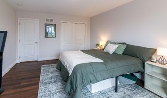 2544 Oxford Cir, Ann Arbor, MI 48103