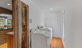 418 Woodpecker Trl, Highlands, NC 28741