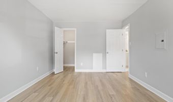 8316 TOBIN Rd 8316-11, Annandale, VA 22003